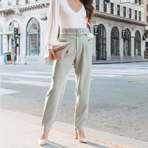 BEIGE VICI Brenda Belted Pocketed Pant - (small) NWT